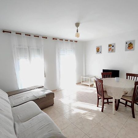 Summer Blue Apartment Нерха Екстериор снимка